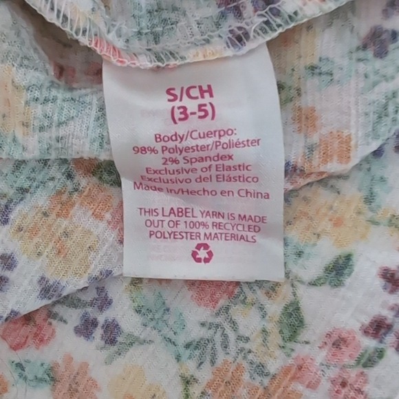 No Boundaries Floral Smocked Top Square Neck Short Sleeve Blouse Small - Picture 4 of 4